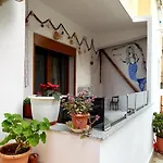 Besti The Fisherman Apartments