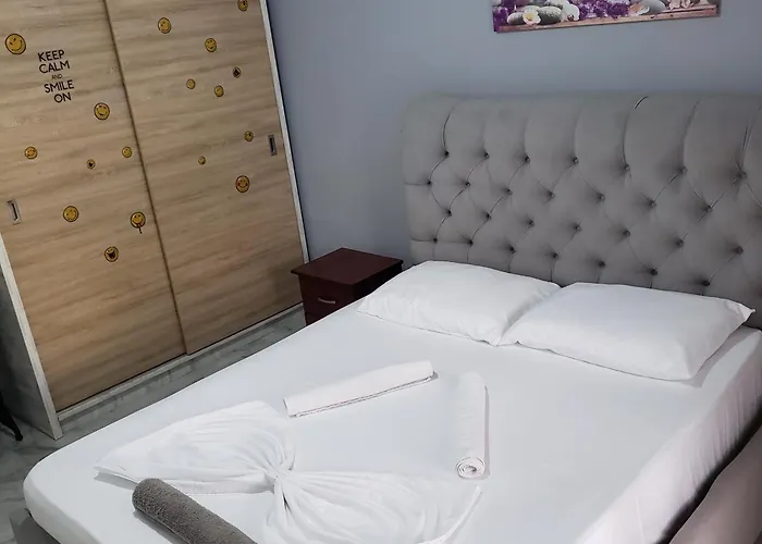 Besti The Fisherman Apartments